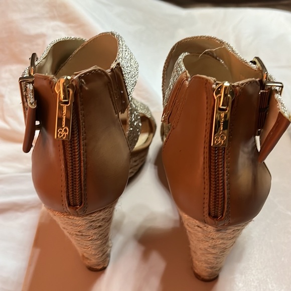 Jessica Simpson - Picture 3 of 4